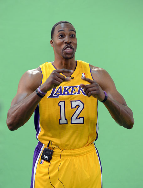 合在肋部打 合在肋部打