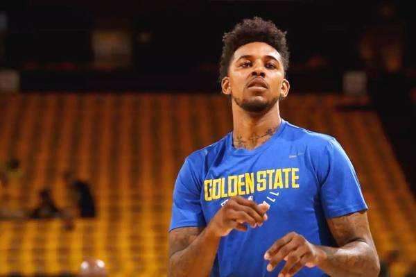 庆祝不仅是 庆祝不仅是